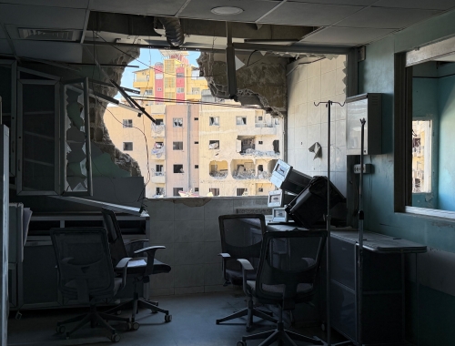 Destruction après attaque sur un hôpital